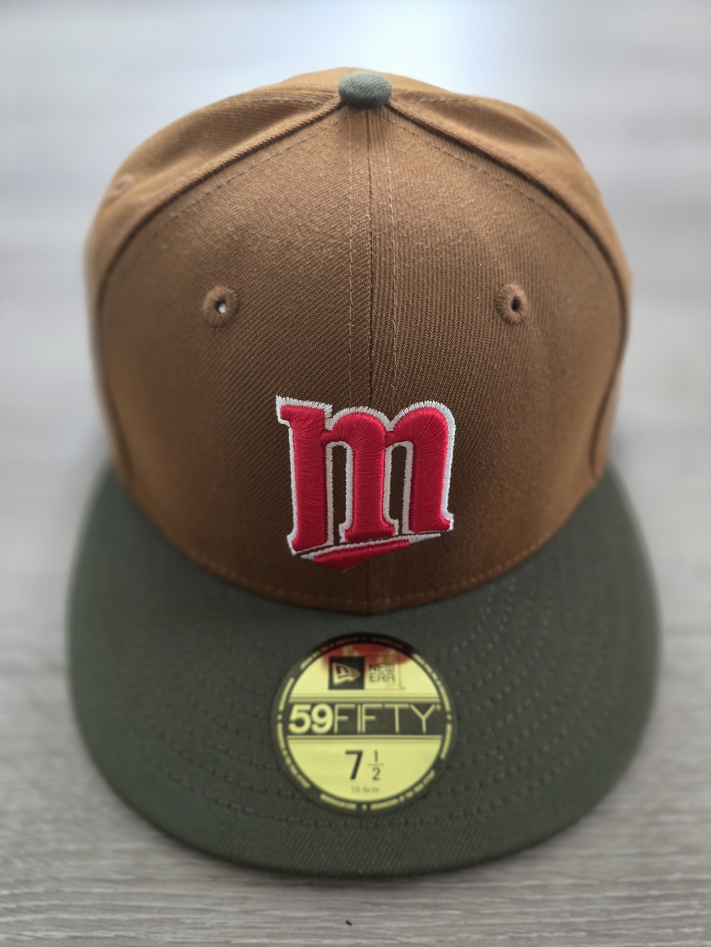 New Era Minnesota Twins Earthtone 30th Anniversary Fitted Hat Size 7 1/2 NEW